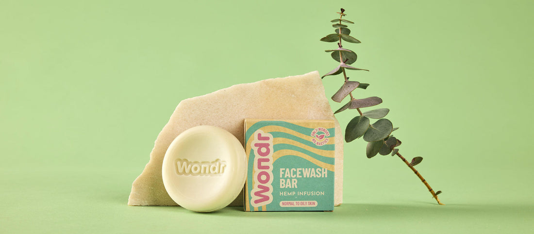 How to double cleanse: twee logische stappen richting een gezond clean huid