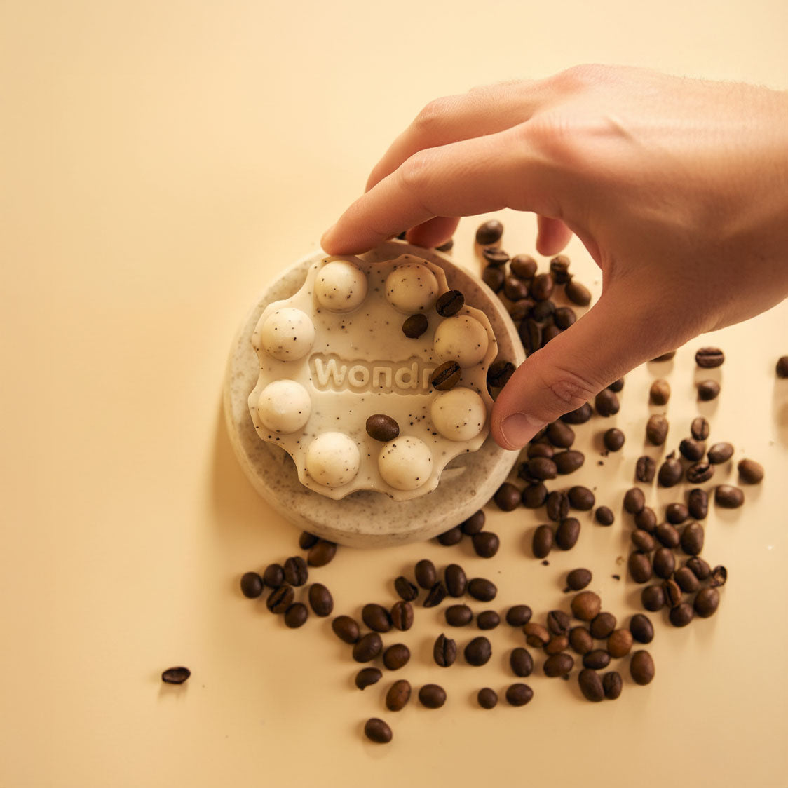 Support à café upcyclé en édition limitée